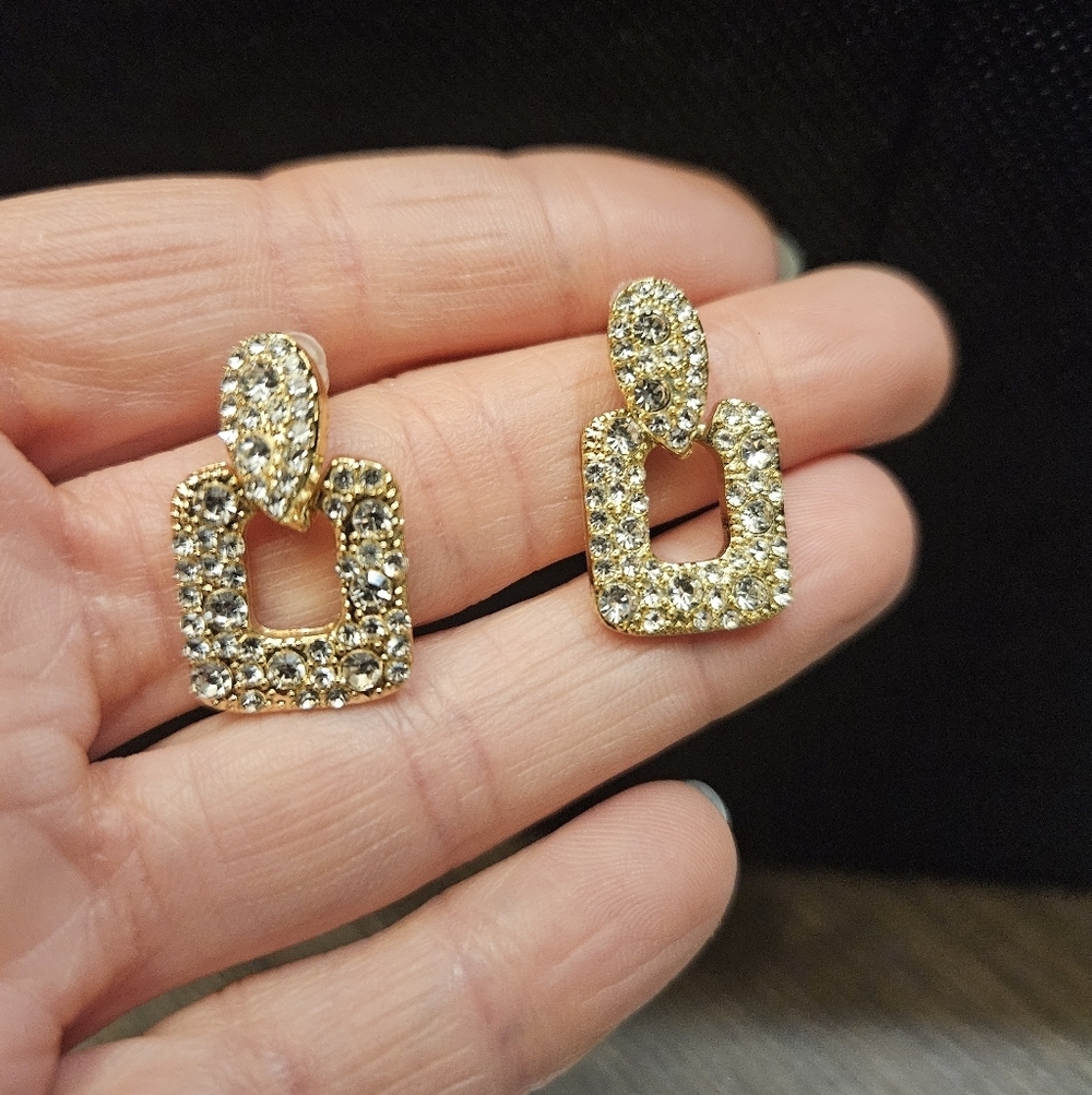 NEW Knocker Style Gold & Crystal Earrings